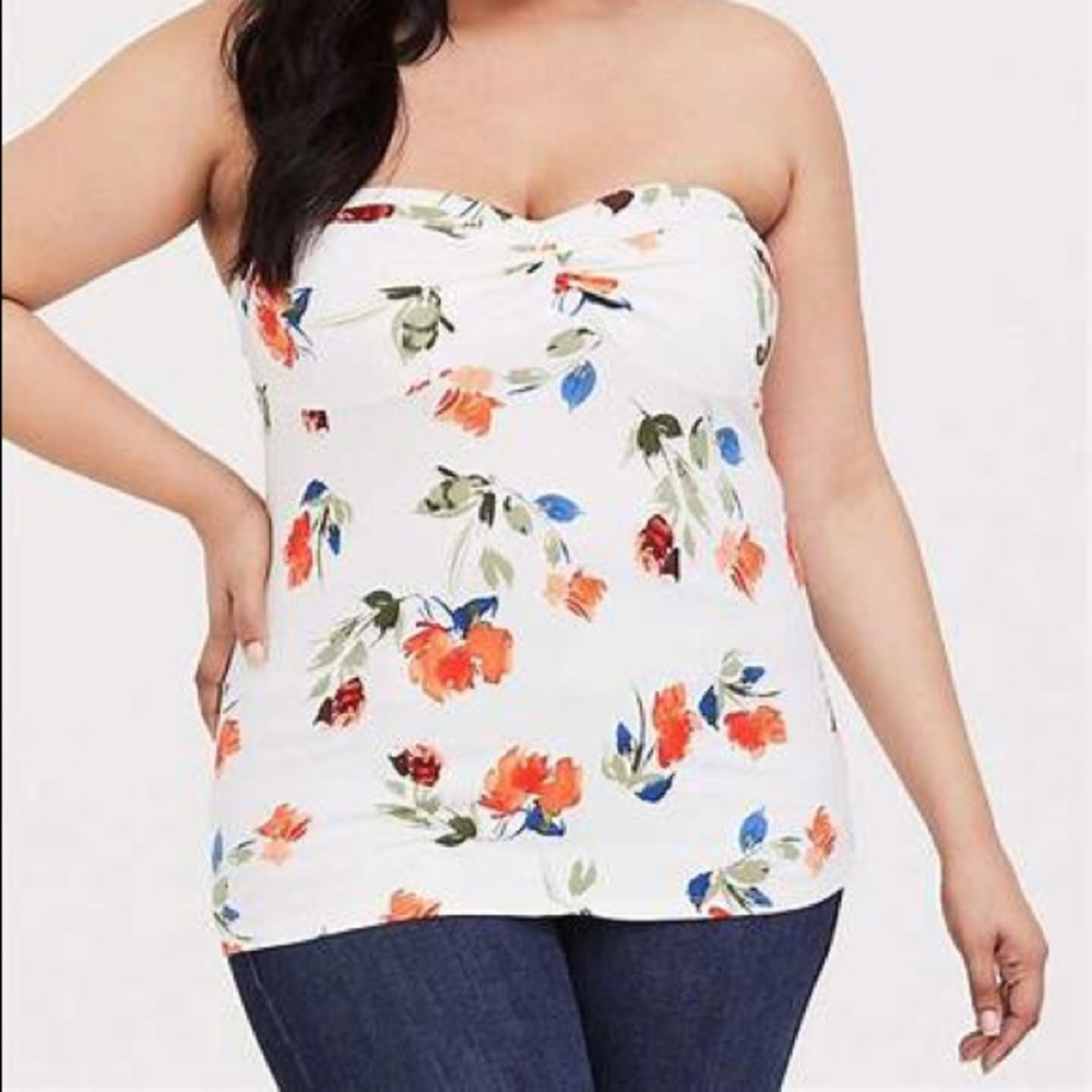 NWOT Torrid 4x Foxy Sweetheart Tube Top